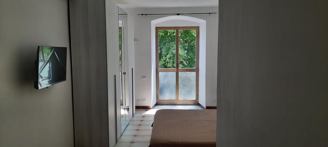Ferry House Apartment Специя Екстериор снимка